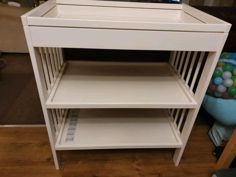 baby change table gumtree
